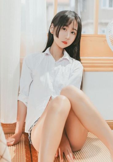 《威尼斯之旅》_JVID性感写真