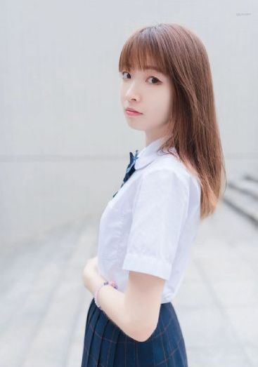 我让最想被拥抱的男人给威胁了_最近手机在线观看