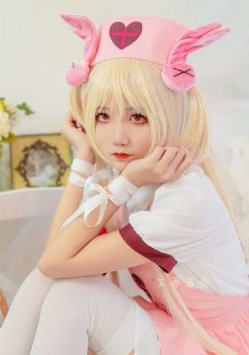 宿主她修无情道全集免费观看_1080电影在线观看